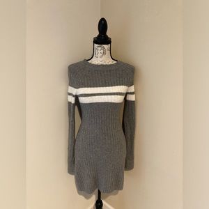 NWT-Hollister grey & white sweater dress